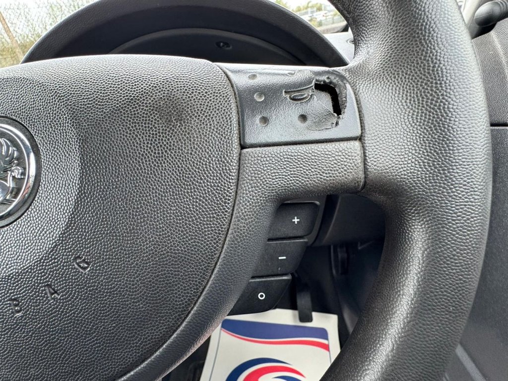 Used Vauxhall Meriva 2005 for sale - 77920540: Photo 23