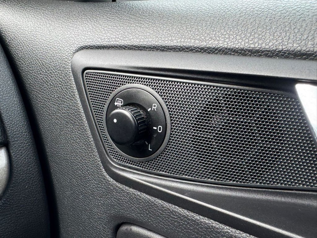 Used Skoda Yeti 2013 for sale - 77835915: Photo 41