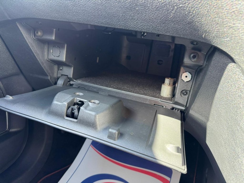 Used Ford Mondeo 2010 for sale - 78061869: Photo 39