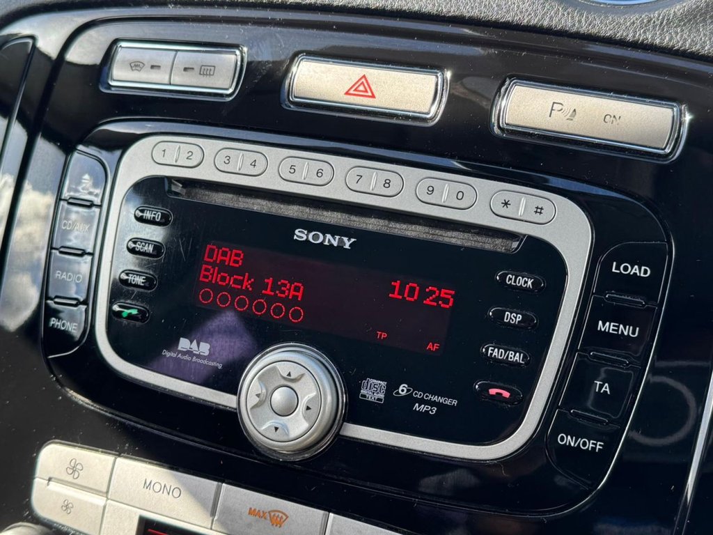 Used Ford Mondeo 2010 for sale - 78061869: Photo 48