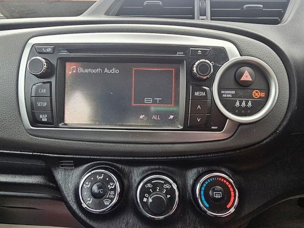 Used Toyota Yaris 2013 for sale - 75515858: Photo 26