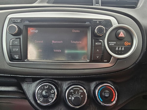 Used Toyota Yaris 2013 for sale - 75515858: Photo 28