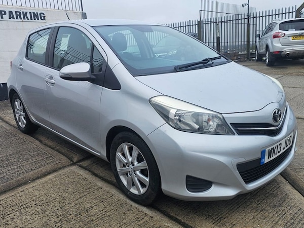 Used Toyota Yaris 2013 for sale - 75515858: Photo 8
