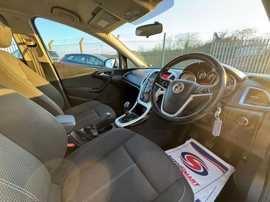 Used Vauxhall Astra 2015 for sale - 77959700: Photo 33