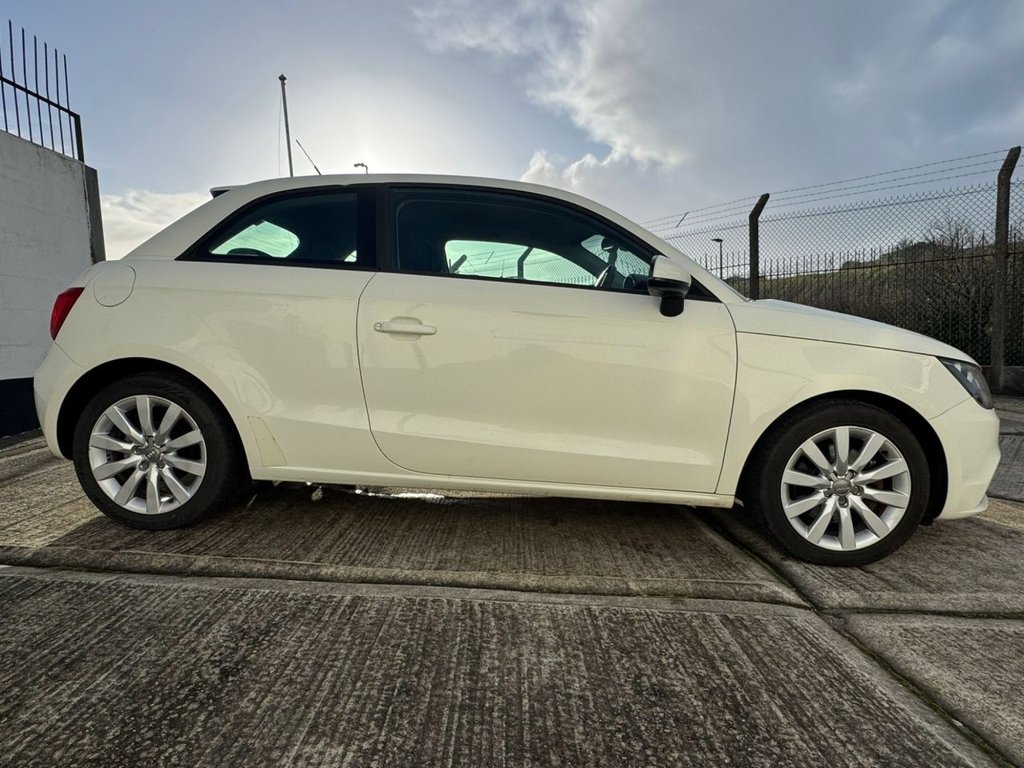Used Audi A1 2011 for sale - 77327965: Photo 10