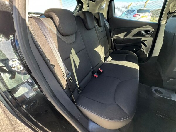 Used Renault Clio 2014 for sale - 75709603: Photo 12