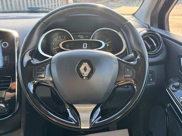 Used Renault Clio 2014 for sale - 75709603: Photo 23