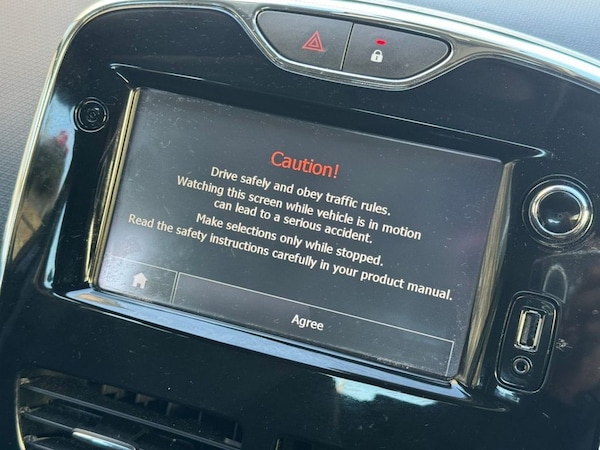 Used Renault Clio 2014 for sale - 75709603: Photo 34