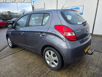 Used Hyundai i20 2010 for sale - 78256301: Photo