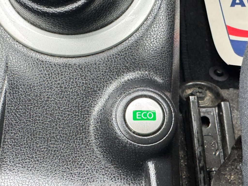 Used Nissan Note 2016 for sale - 77408065: Photo 32