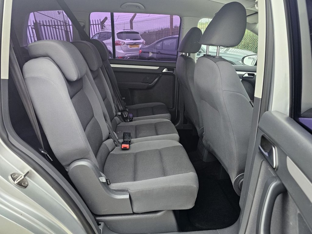 Used Volkswagen Touran 2011 for sale - 75986120: Photo 17