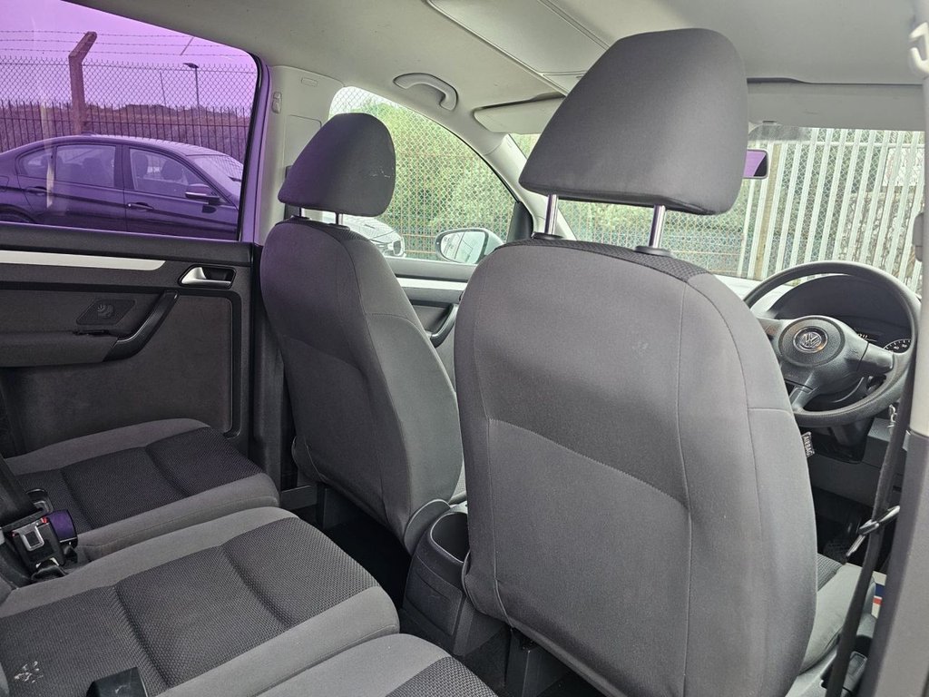 Used Volkswagen Touran 2011 for sale - 75986120: Photo 18