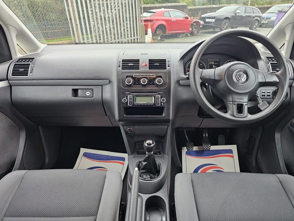 Used Volkswagen Touran 2011 for sale - 75986120: Photo 24