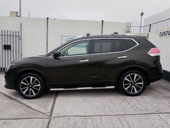 Used Nissan X-Trail 2016 for sale - 79022596: Photo