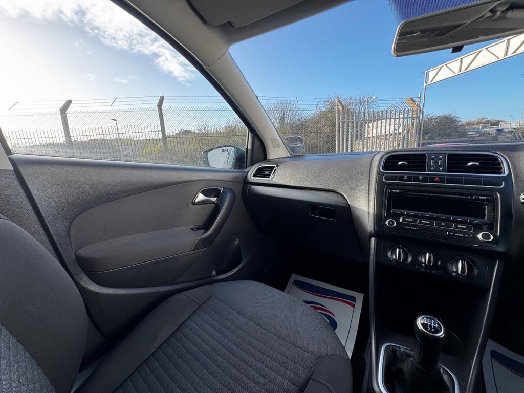 Used Volkswagen Polo 2012 for sale - 76901008: Photo 17