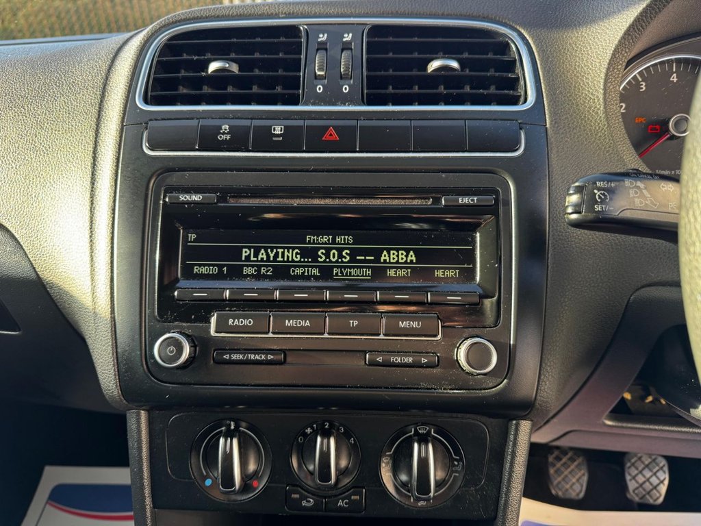 Used Volkswagen Polo 2012 for sale - 76901008: Photo 25