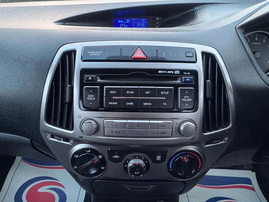 Used Hyundai i20 2012 for sale - 76632099: Photo 20