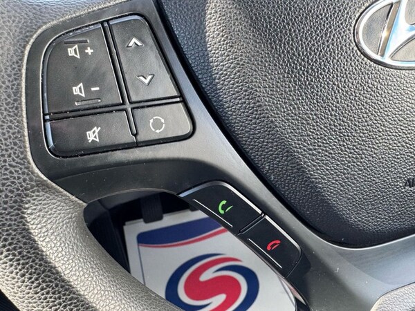 Used Hyundai i10 2017 for sale - 74373654: Photo 25