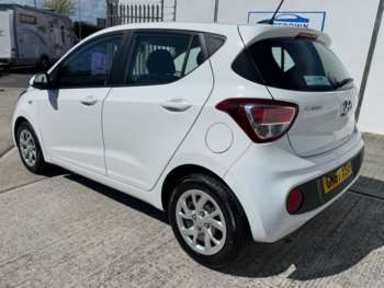 Used Hyundai i10 2017 for sale - 74373654: Photo