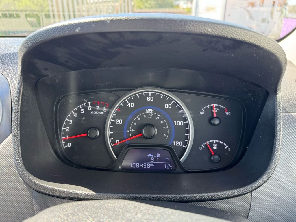 Used Hyundai i10 2017 for sale - 74373654: Photo 34