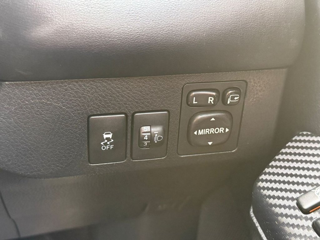 Used Toyota RAV4 2013 for sale - 77703729: Photo 29