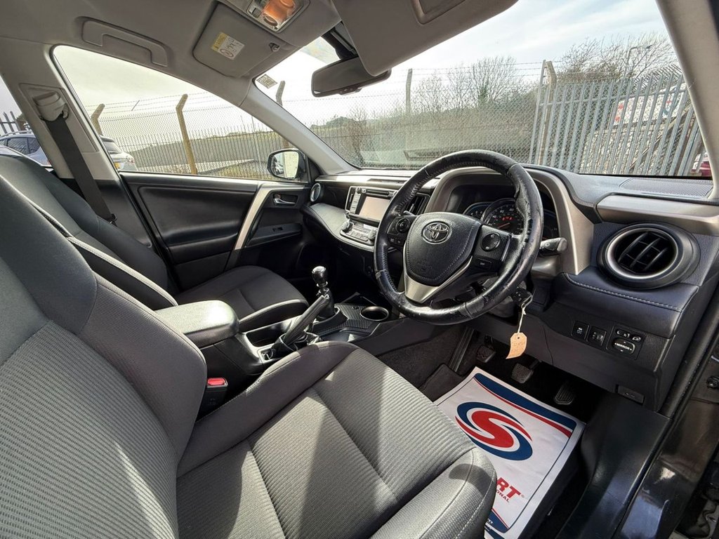 Used Toyota RAV4 2013 for sale - 77703729: Photo 38