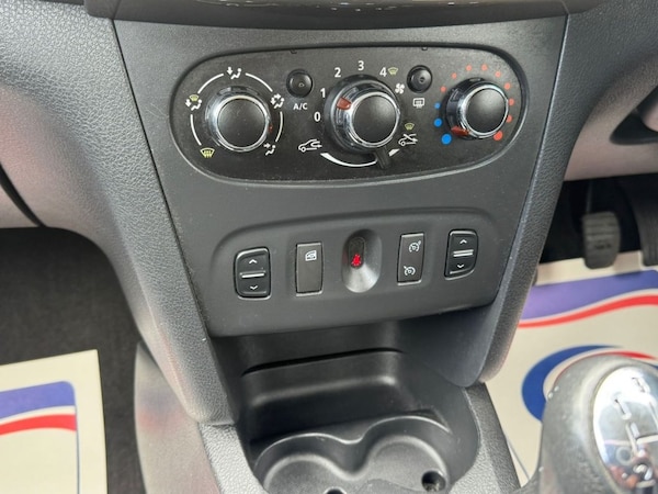 Used Dacia Logan MCV 2015 for sale - 74884455: Photo 23