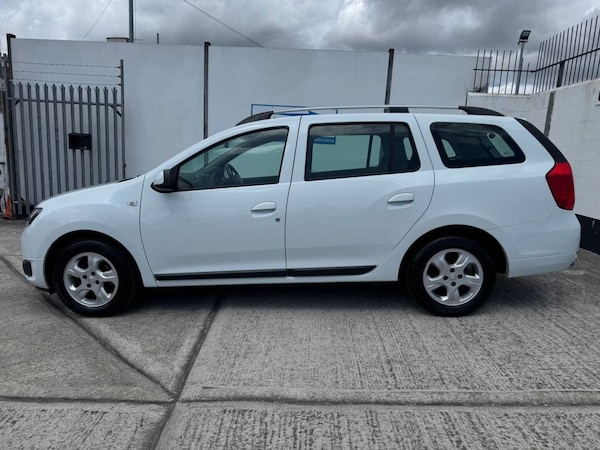 Used Dacia Logan MCV 2015 for sale - 74884455: Photo 2