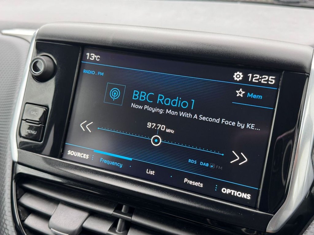 Used Peugeot 2008 2017 for sale - 76731150: Photo 39