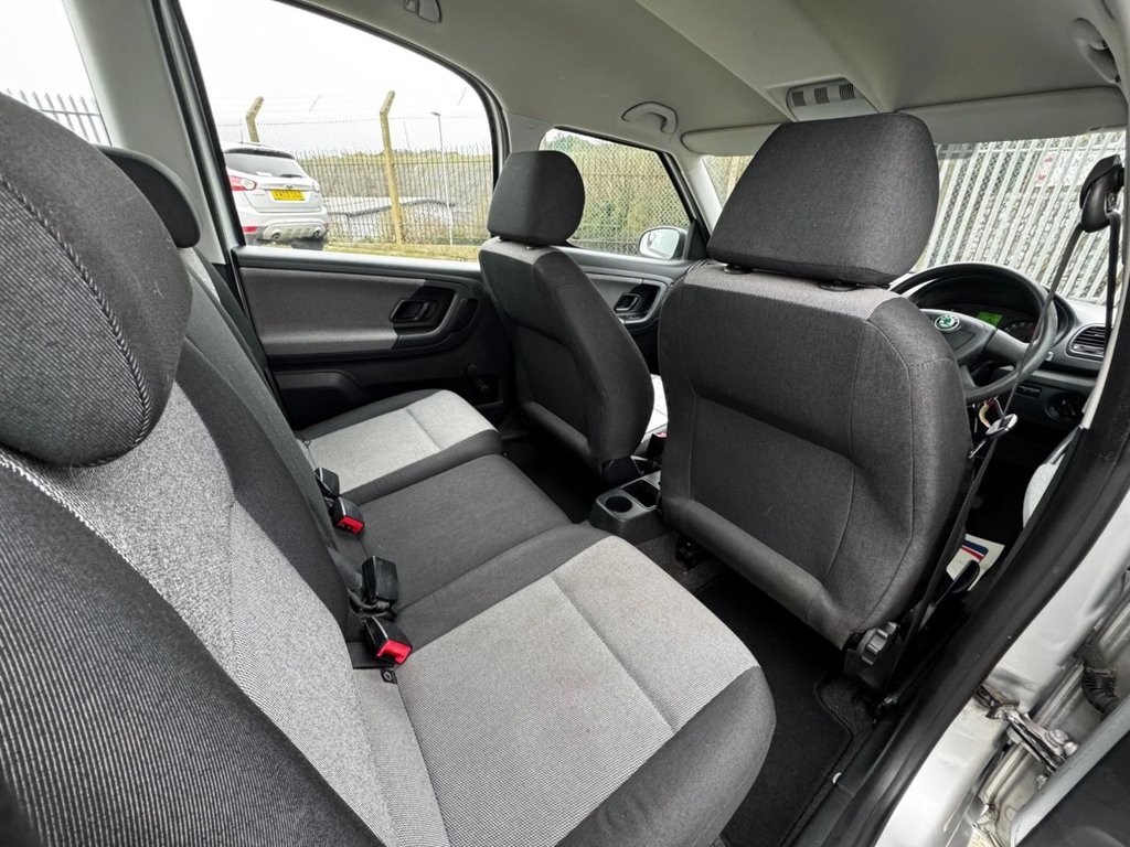 Used Skoda Roomster 2011 for sale - 77188429: Photo 15