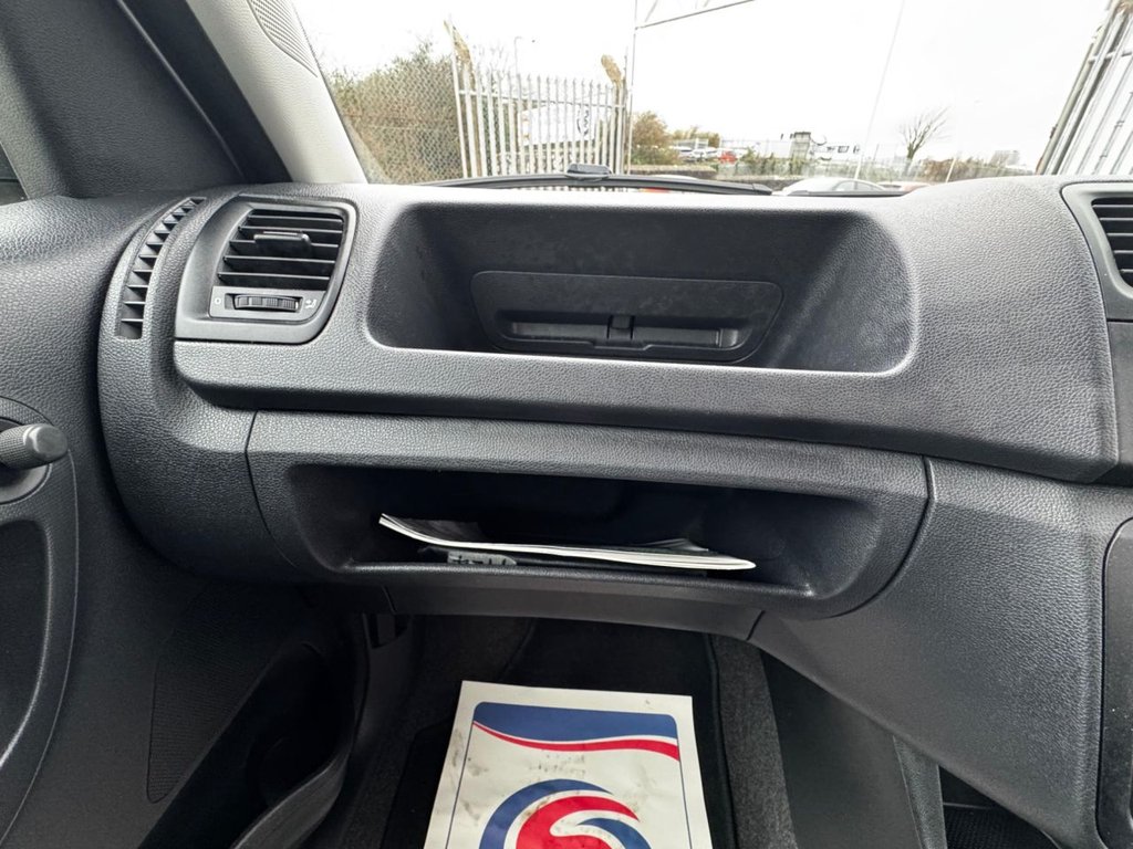 Used Skoda Roomster 2011 for sale - 77188429: Photo 24