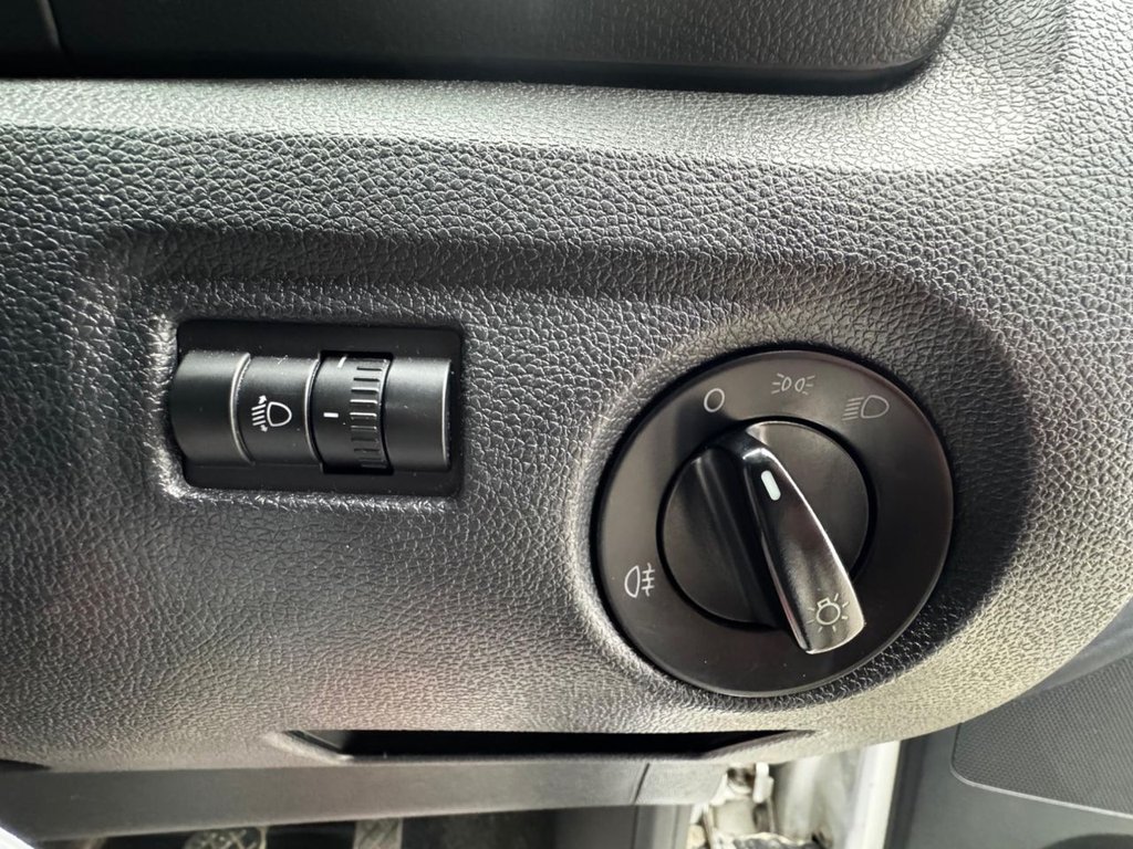 Used Skoda Roomster 2011 for sale - 77188429: Photo 27