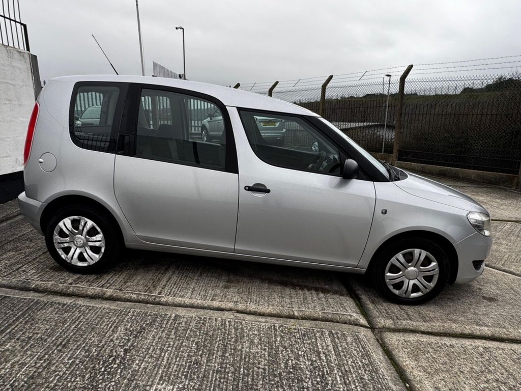 Used Skoda Roomster 2011 for sale - 77188429: Photo 9
