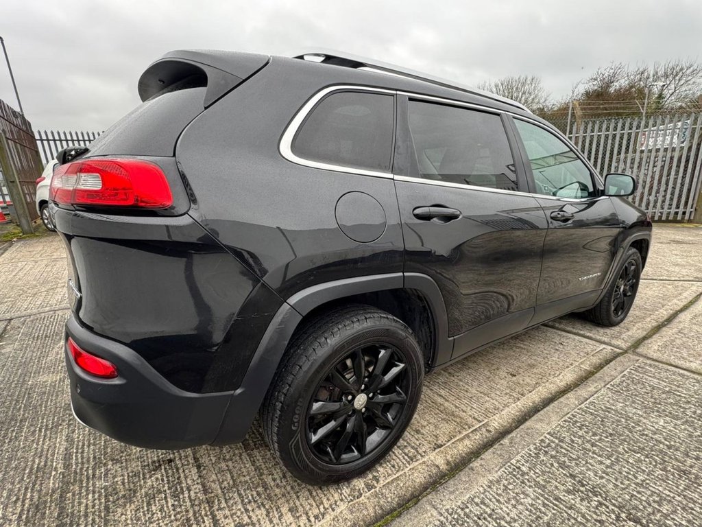 Used Jeep Cherokee 2014 for sale - 77608820: Photo 11