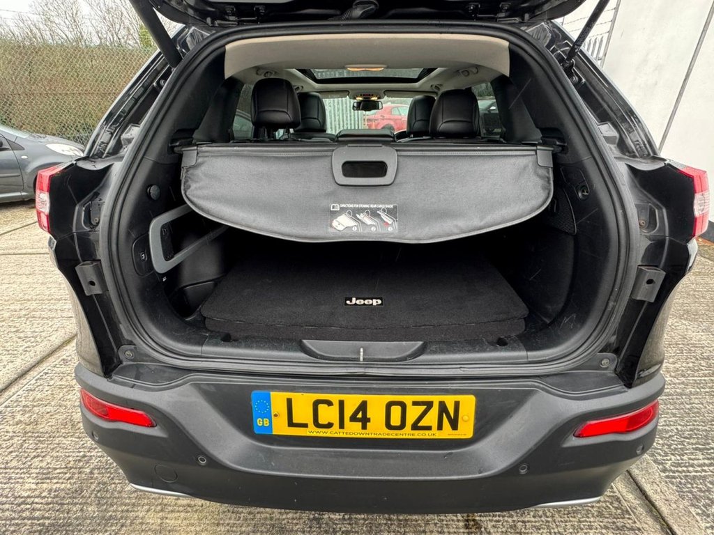 Used Jeep Cherokee 2014 for sale - 77608820: Photo 6