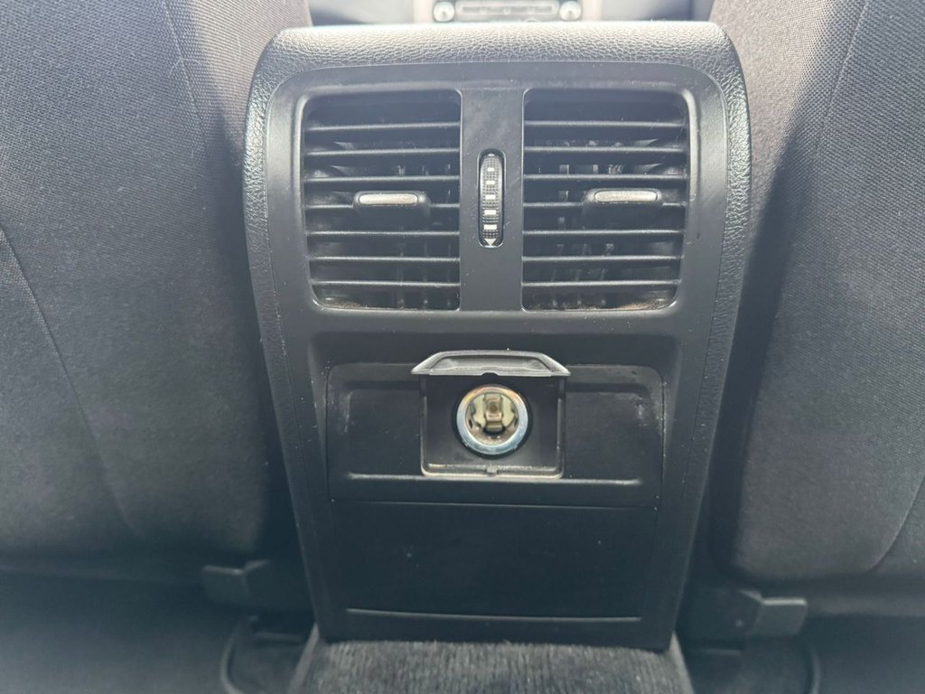 Used Volkswagen Passat 2012 for sale - 77588218: Photo 25