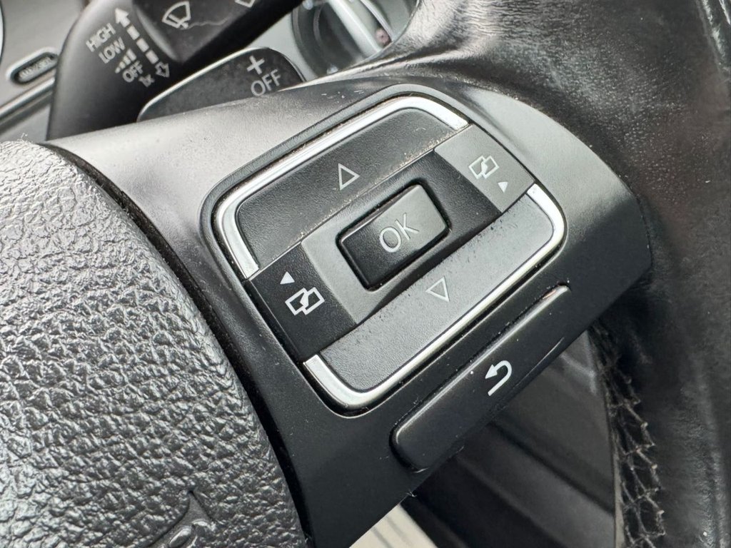 Used Volkswagen Passat 2012 for sale - 77588218: Photo 42