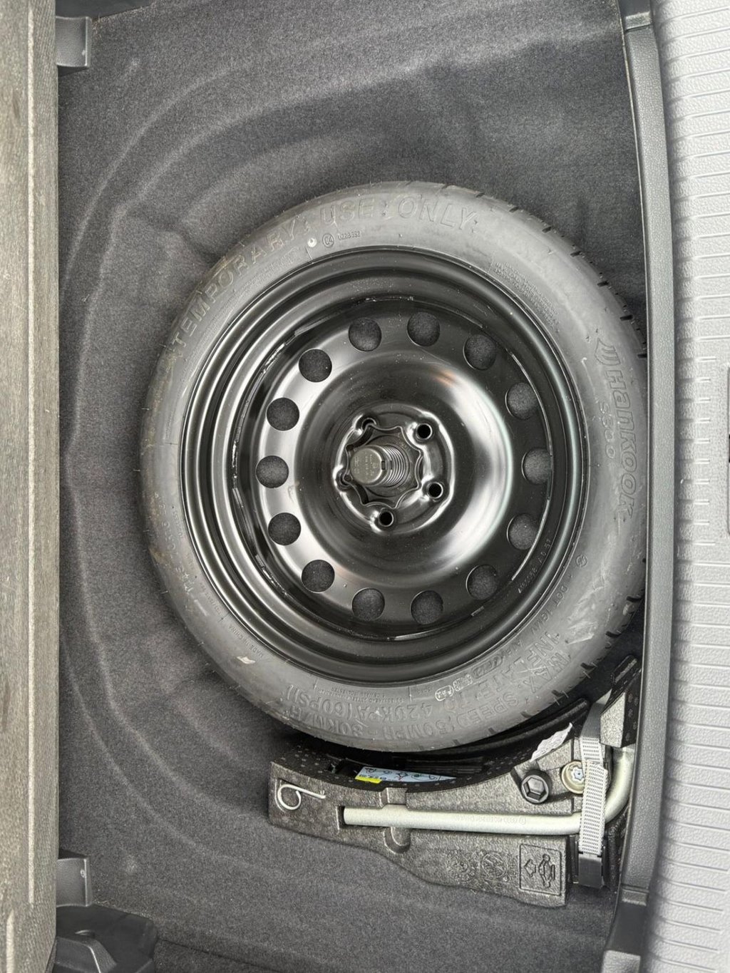 Used Volkswagen Golf 2013 for sale - 76210352: Photo 10