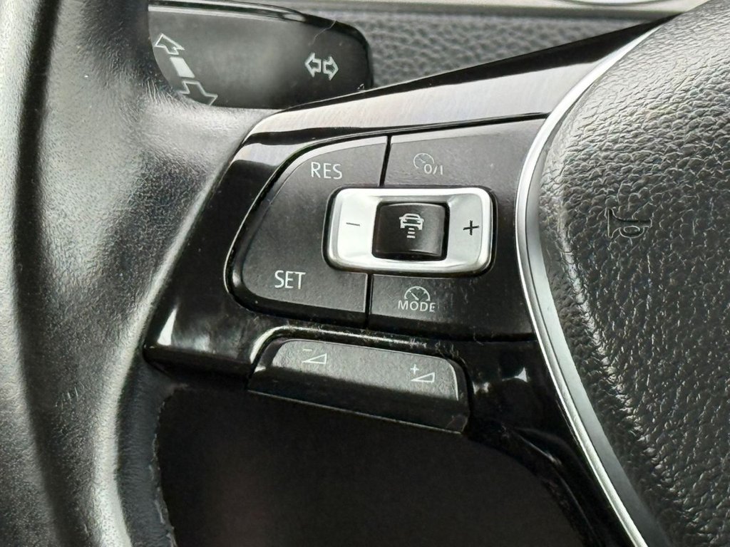 Used Volkswagen Golf 2013 for sale - 76210352: Photo 29