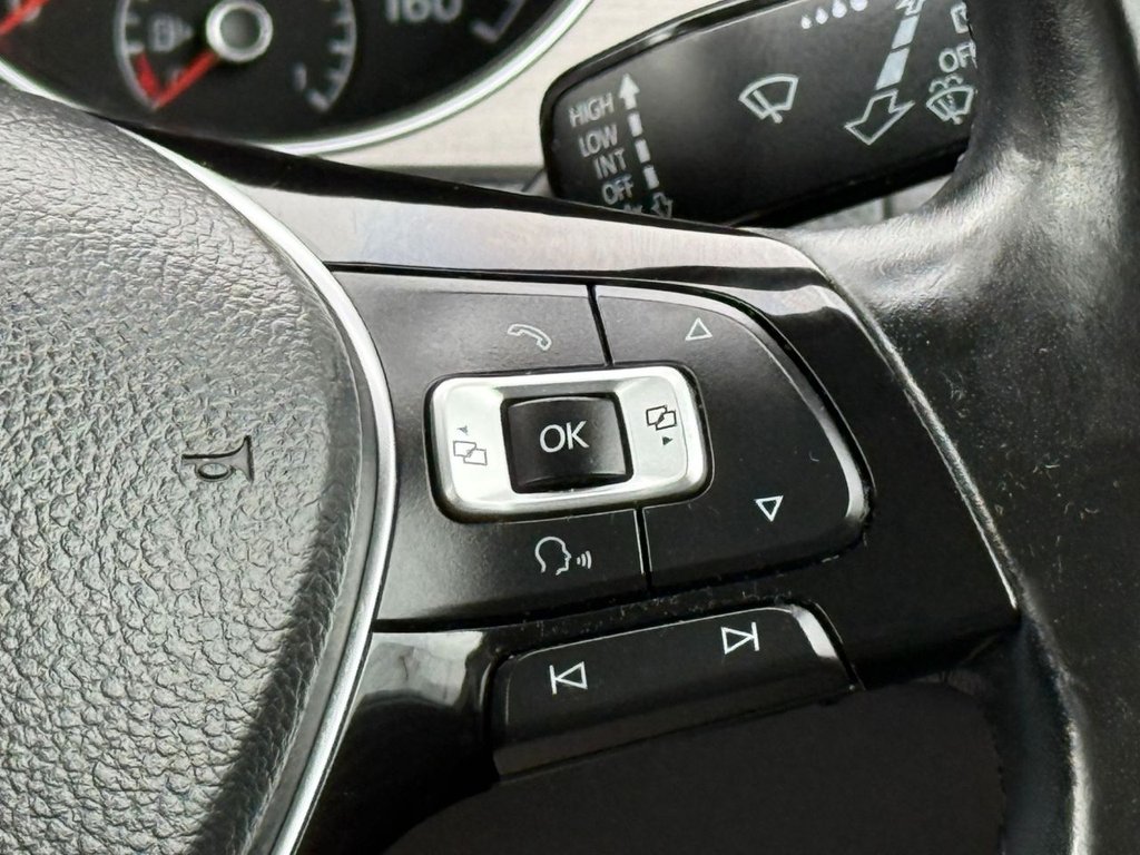 Used Volkswagen Golf 2013 for sale - 76210352: Photo 30