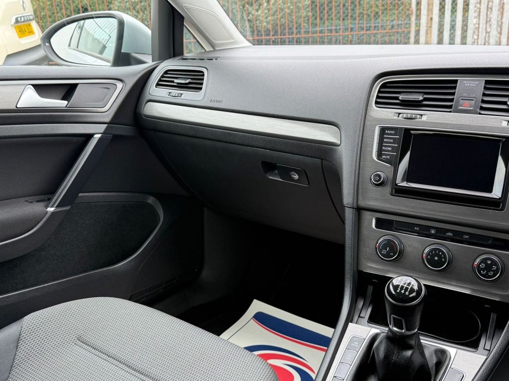 Used Volkswagen Golf 2013 for sale - 76210352: Photo 34