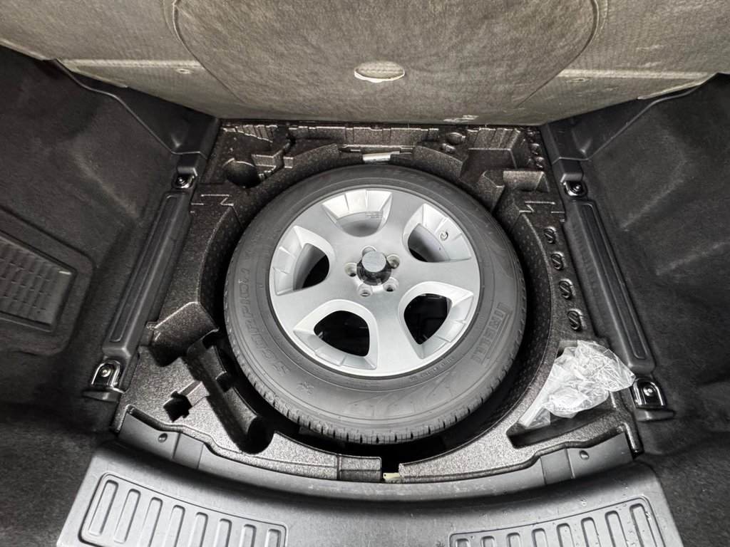 Used Land Rover Discovery Sport 2016 for sale - 78030364: Photo 10