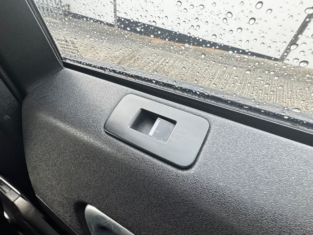 Used Land Rover Discovery Sport 2016 for sale - 78030364: Photo 21