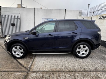 Used Land Rover Discovery Sport 2016 for sale - 78030364: Photo