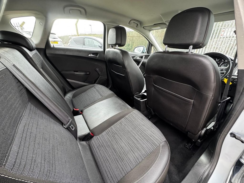 Used Vauxhall Astra 2014 for sale - 77667608: Photo 13