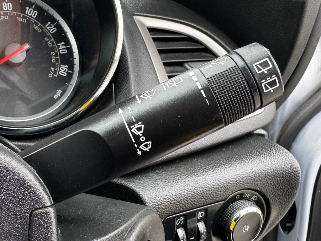 Used Vauxhall Astra 2014 for sale - 77667608: Photo 28