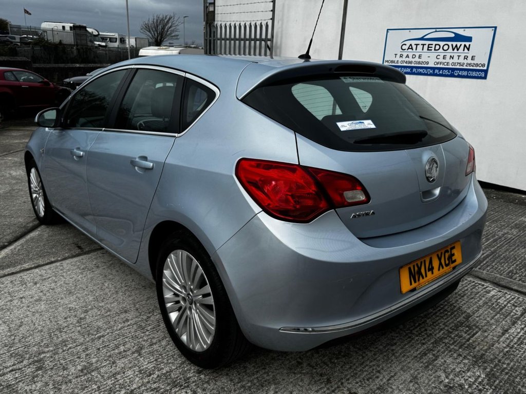 Used Vauxhall Astra 2014 for sale - 77667608: Photo 3