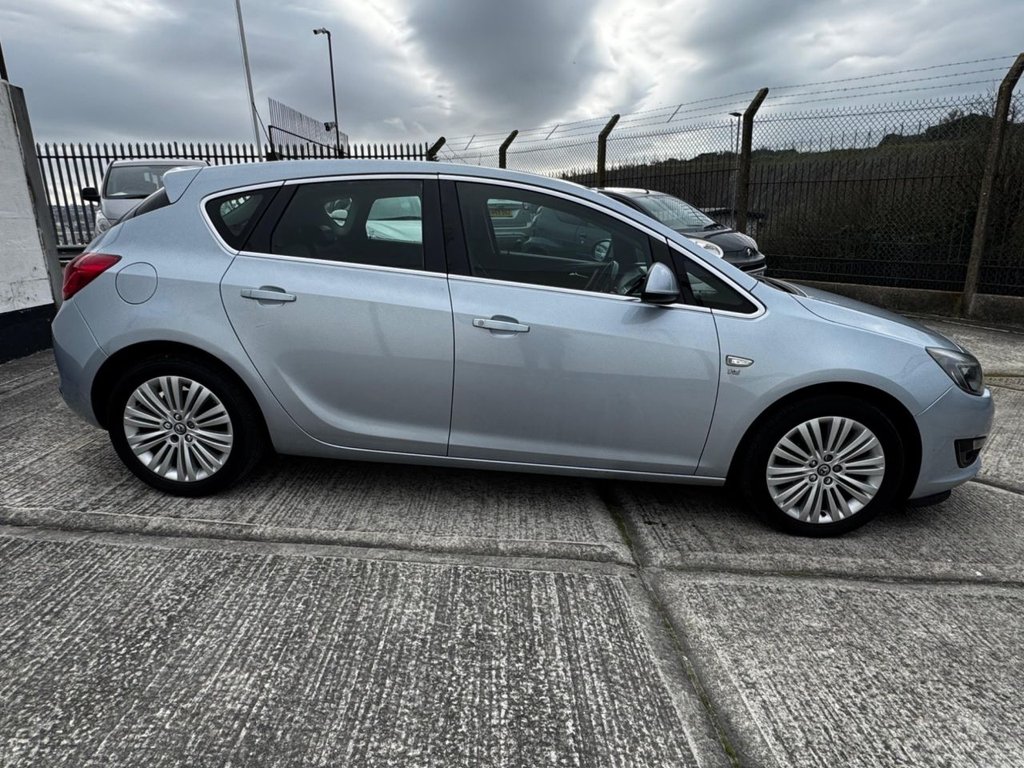 Used Vauxhall Astra 2014 for sale - 77667608: Photo 8
