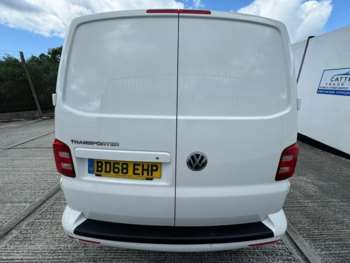 Used Volkswagen Transporter 2018 for sale - 73165962: Photo