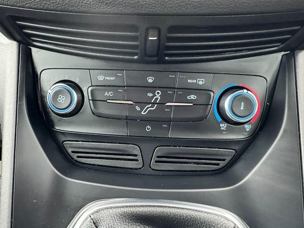 Used Ford C-Max 2015 for sale - 73165963: Photo 24